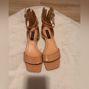 Musette Women's Tan Sandals,Size 39